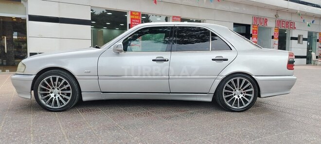 Mercedes C 220 1994, 42,500 km - 2.2 l - Bakı