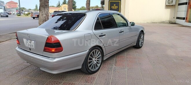 Mercedes C 220 1994, 42,500 km - 2.2 l - Bakı
