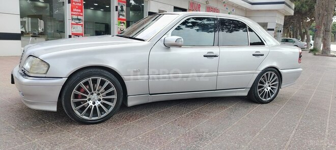 Mercedes C 220 1994, 42,500 km - 2.2 l - Bakı
