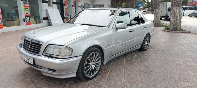 Mercedes C 220 1994, 42,500 km - 2.2 l - Bakı