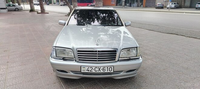Mercedes C 220 1994, 42,500 km - 2.2 l - Bakı