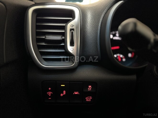 Kia Sportage-12