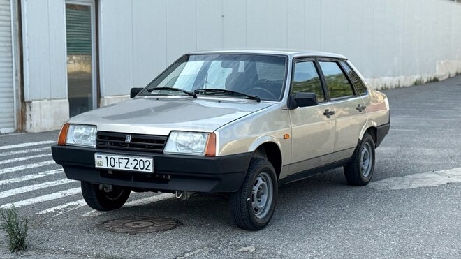 LADA (VAZ) 21099 1999, 160,000 km - 1.6 л - Bakı