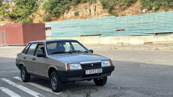 LADA (VAZ) 21099 1999, 160,000 km - 1.6 л - Bakı