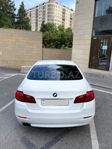 BMW 520 2014, 300,000 km - 2.0 l - Bakı