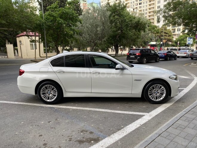 BMW 520 2014, 300,000 km - 2.0 l - Bakı