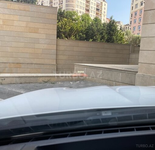 BMW 520 2014, 300,000 km - 2.0 l - Bakı