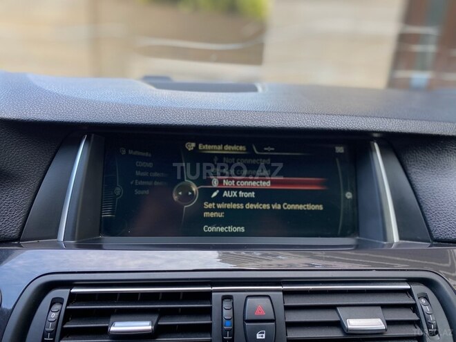 BMW 520 2014, 300,000 km - 2.0 l - Bakı