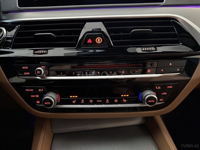 BMW 520 2017, 154,000 km - 2.0 l - Bakı