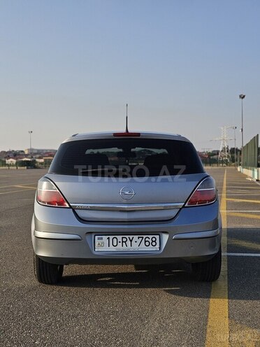 Opel Astra 2009, 285,000 km - 1.4 l - Bakı