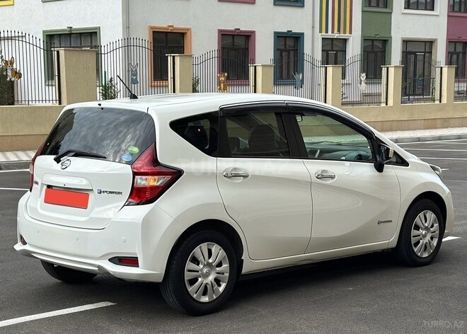 Nissan Note-6