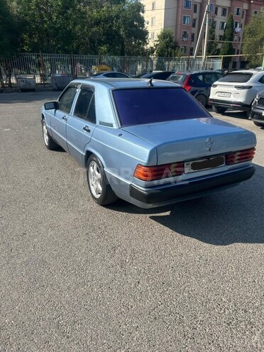 Mercedes 190 1992, 383,000 km - 2.0 л - Sumqayıt