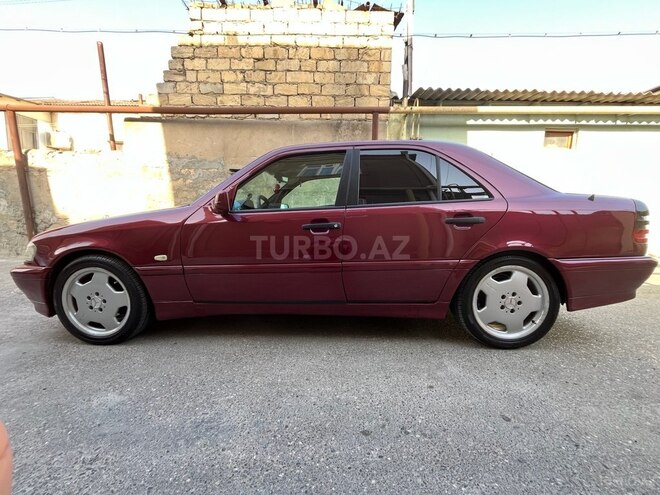 Mercedes C 180 1995, 297,000 km - 1.8 л - Bakı