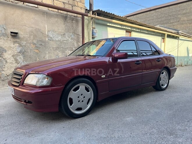 Mercedes C 180 1995, 297,000 km - 1.8 л - Bakı