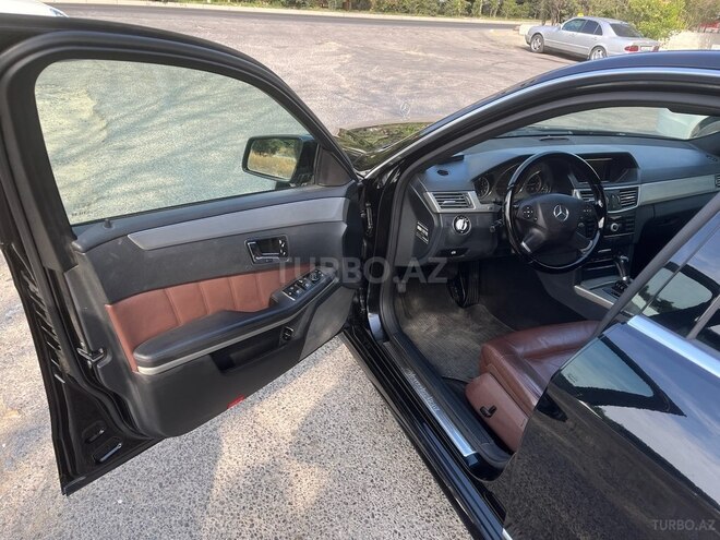 Mercedes E 220 d 2009, 303,000 km - 2.2 l - Bakı