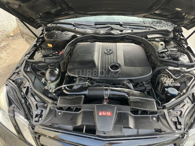Mercedes E 220 d 2009, 303,000 km - 2.2 l - Bakı