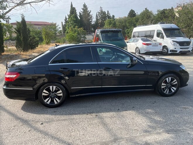 Mercedes E 220 d 2009, 303,000 km - 2.2 l - Bakı