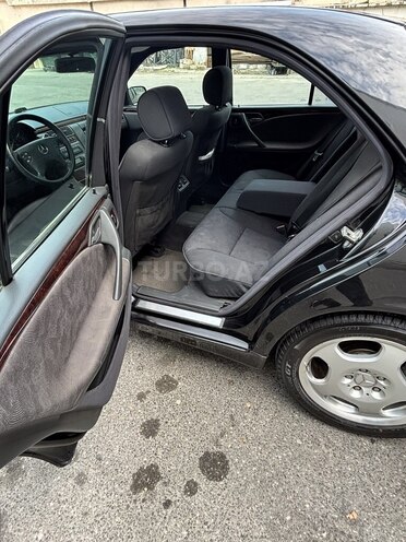 Mercedes E 240 2000, 410,900 km - 2.4 l - Bakı