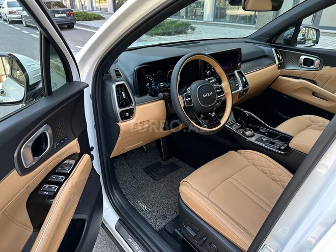 Kia Sorento-13