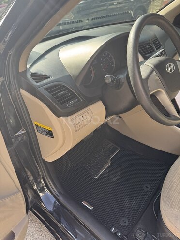 Hyundai Accent 2017, 101,010 km - 1.6 l - Bakı