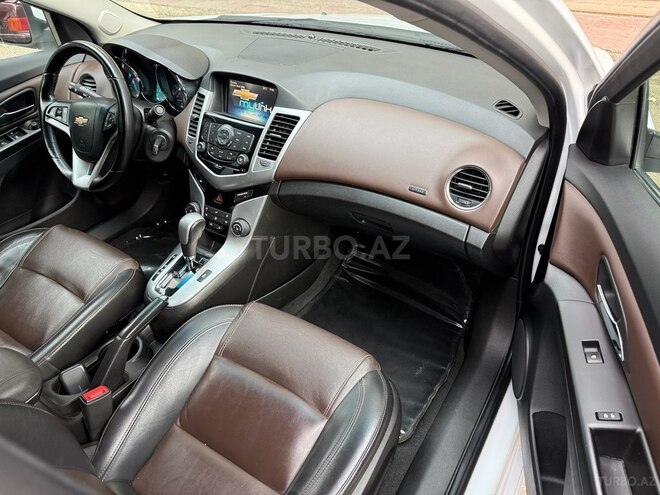 Chevrolet Cruze 2015, 172,000 km - 1.4 l - Gəncə