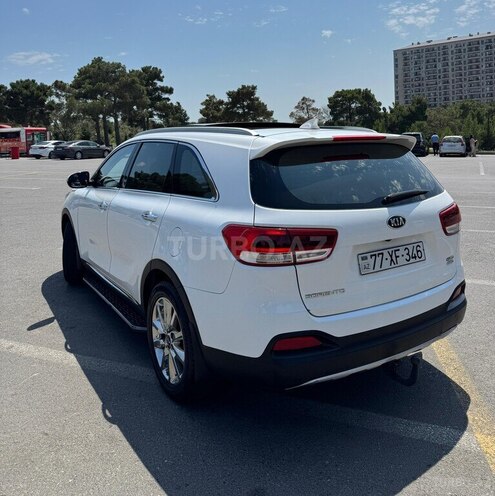 Kia Sorento-5
