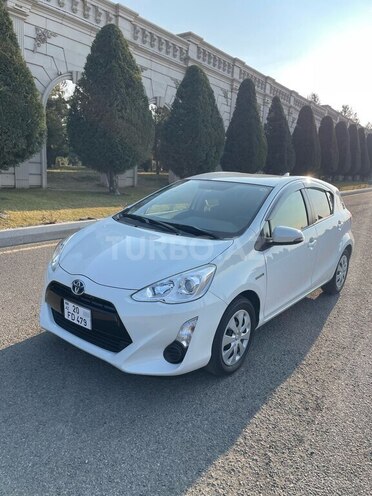 Toyota Aqua 2016, 73,000 km - 1.5 l - Gəncə