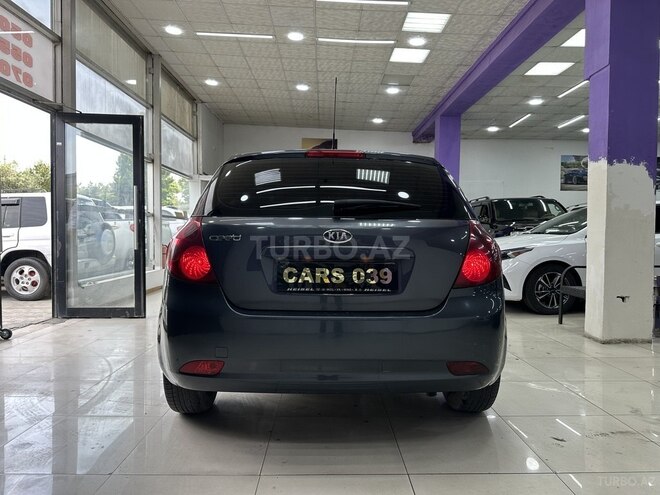 Kia Ceed 2008, 225,000 km - 1.4 л - Sumqayıt
