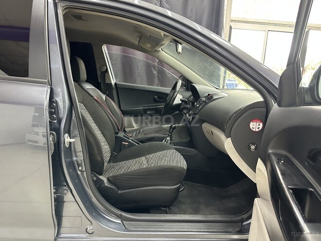Kia Ceed 2008, 225,000 km - 1.4 л - Sumqayıt