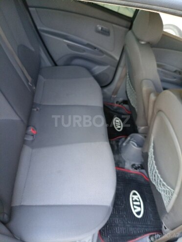 Kia Rio 2008, 207,000 km - 1.4 л - Qusar