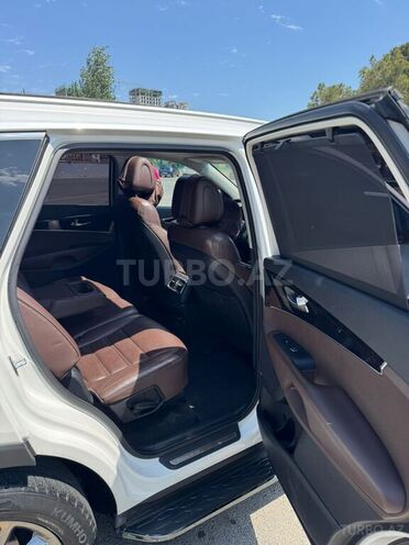 Kia Sorento-11