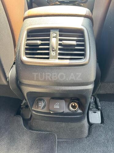 Kia Sorento-13