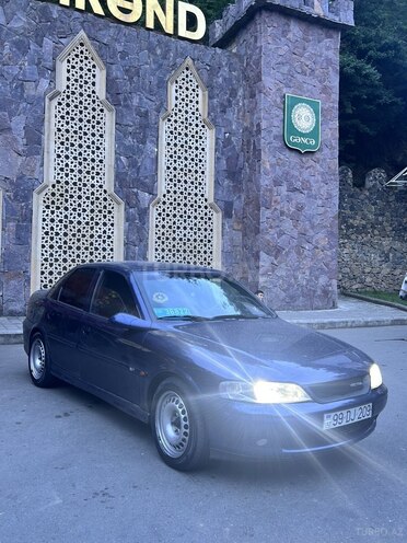 Opel Vectra 1999, 400,000 km - 1.6 l - Gəncə