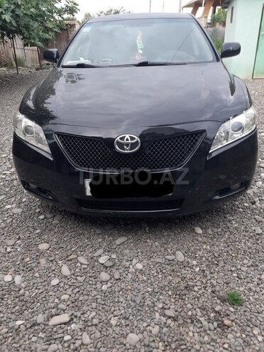 Toyota Camry-1