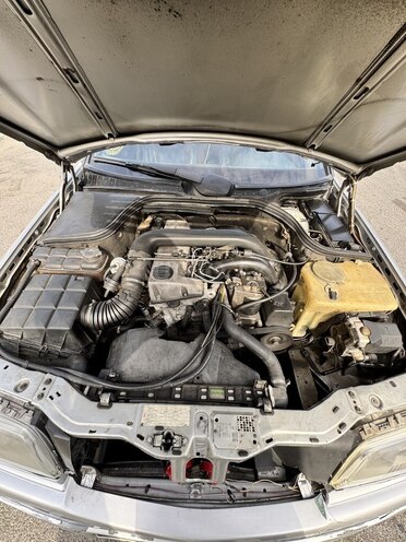 Mercedes C 200 d 1995, 520,000 km - 2.0 л - Bakı