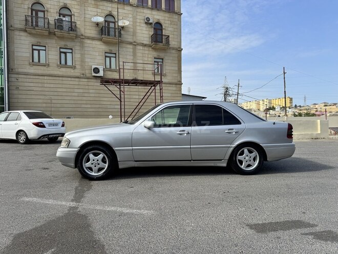 Mercedes C 200 d 1995, 520,000 km - 2.0 л - Bakı