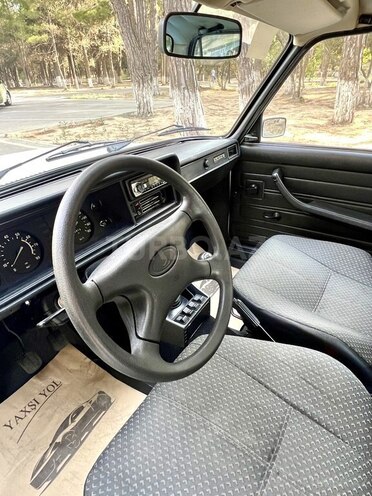 LADA (VAZ) 2107-15