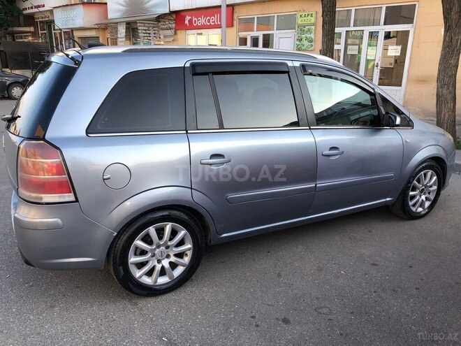 Opel Zafira 2004, 360,000 km - 2.0 l - Bakı