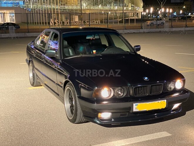 BMW 528 1995, 334,000 km - 2.8 l - Bakı