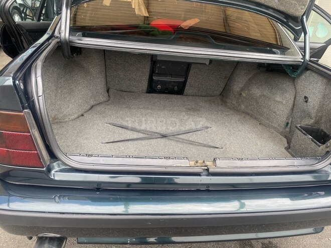 BMW 528 1995, 334,000 km - 2.8 l - Bakı