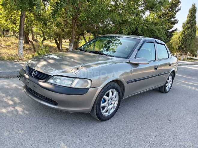 Opel Vectra 1996, 300,000 km - 1.8 l - Sumqayıt
