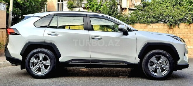 Toyota RAV4 2024, 2,000 km - 2.5 l - Bakı