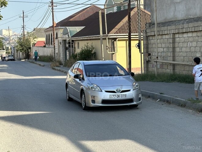 Toyota Prius 2010, 295,000 km - 1.8 л - Bakı