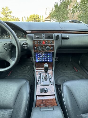 Mercedes E 240 2000, 229,000 km - 2.6 l - Bakı