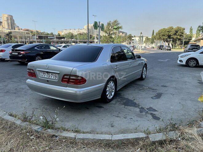 Mercedes E 240 2000, 229,000 km - 2.6 l - Bakı