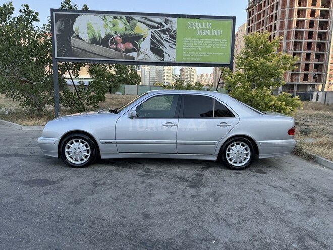 Mercedes E 240 2000, 229,000 km - 2.6 l - Bakı