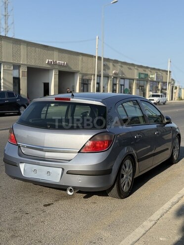 Opel Astra 2004, 280,000 km - 1.4 l - Bakı