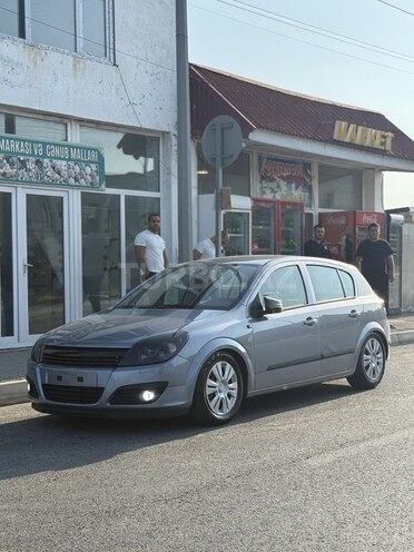 Opel Astra 2004, 280,000 km - 1.4 l - Bakı
