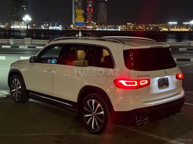 Mercedes GLB 250 2022, 35,485 km - 2.0 l - Bakı