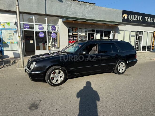 Mercedes E 270 1999, 420,123 km - 2.7 l - Astara
